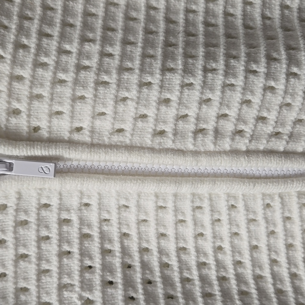 NWT Lou & Grey Women's Mesh Stitch Zip Sweater Size M - Picture 5 of 12